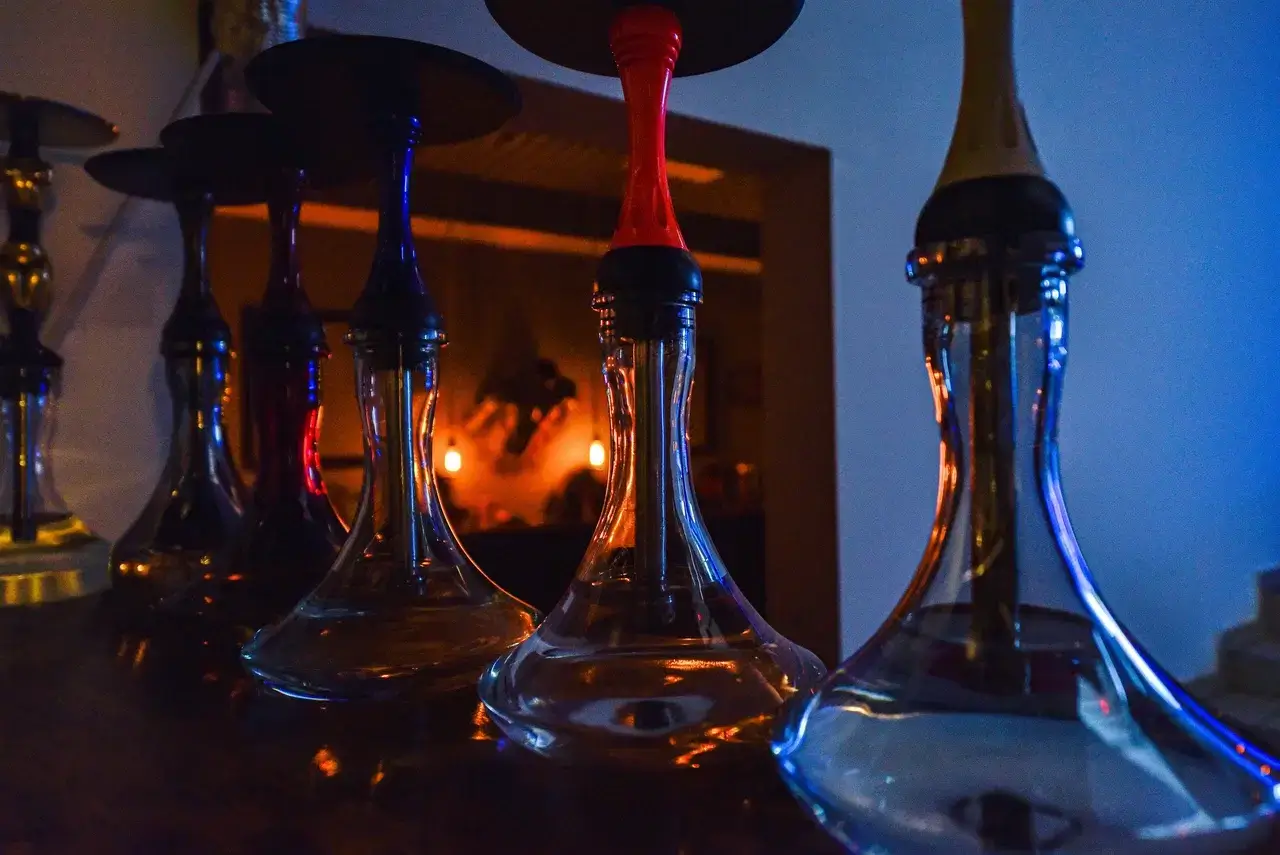 Интерьер кальянной Lava Lounge